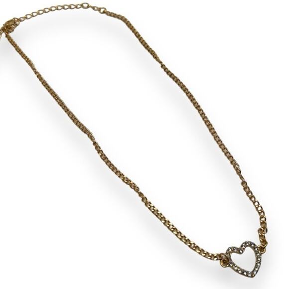 Macy’s rhinestone heart necklace short gold tone chain link layering Valentine's - Picture 3 of 10